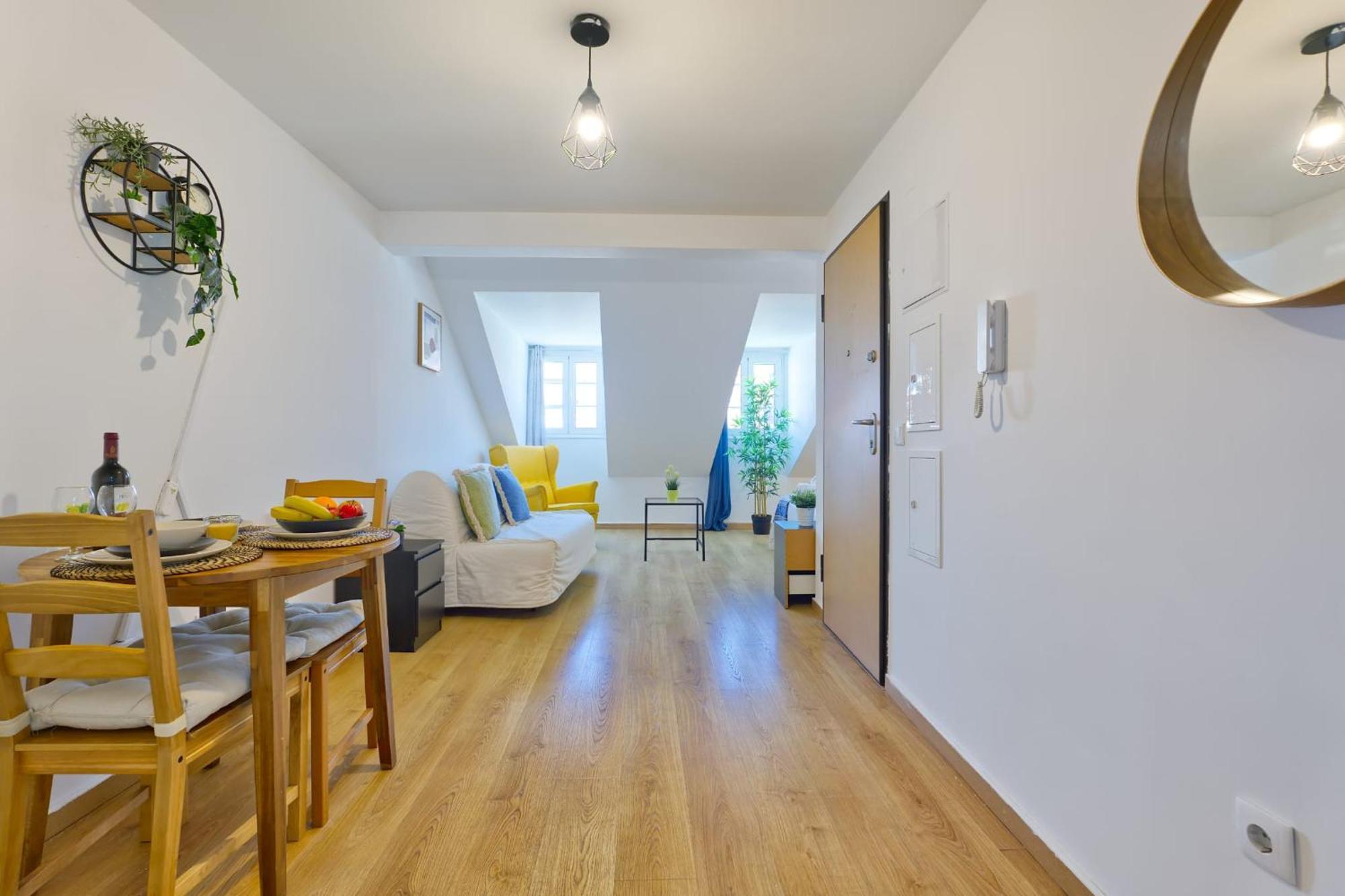 Central Apartment Apartment